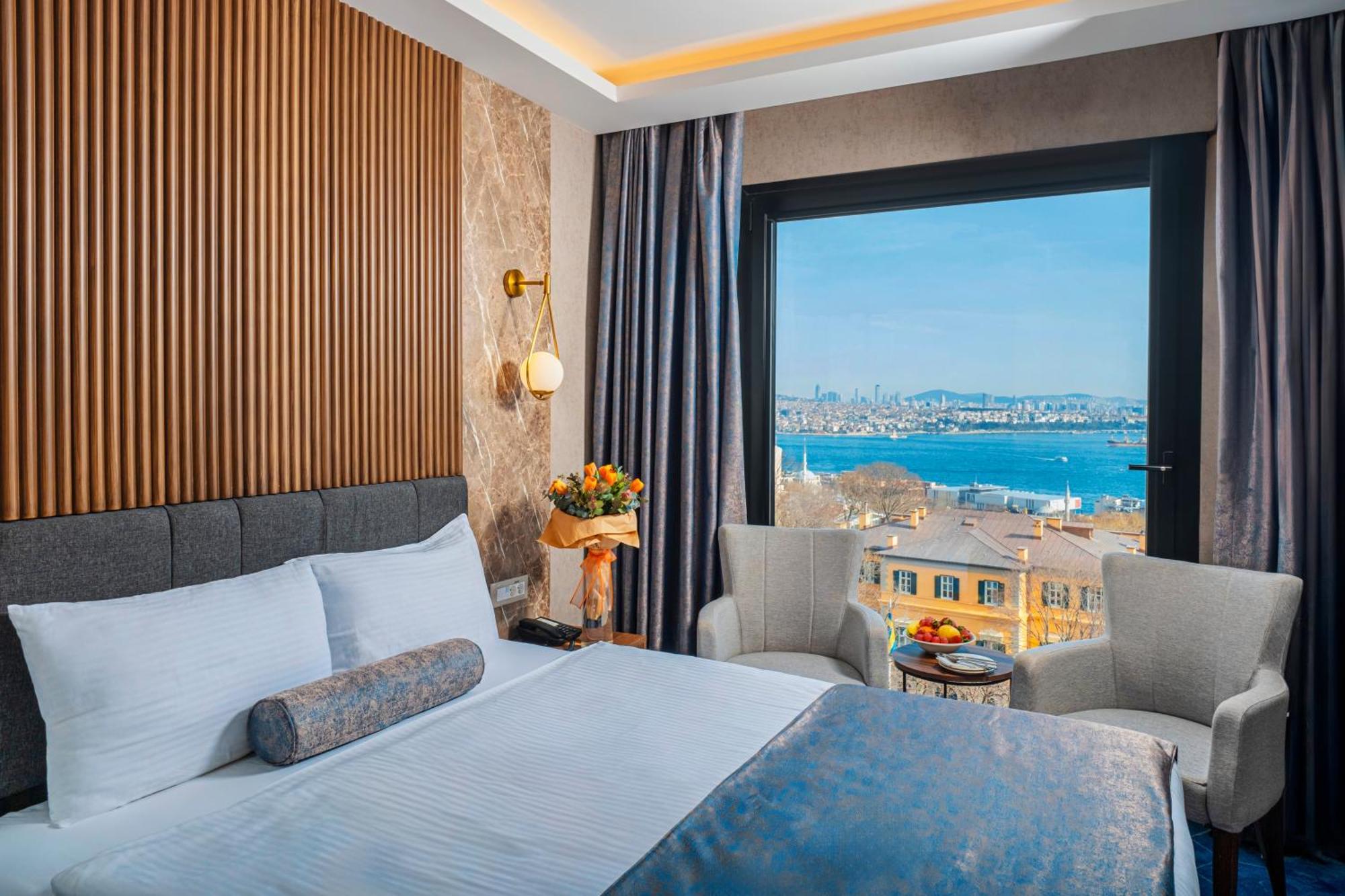Ring Stone Bosphorus - Special Class Istanbul